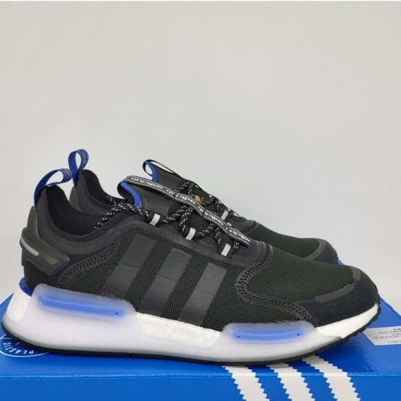 New Adidas NMD R1 V3 Black White Royal Blue Men\'s Running Shoes Size 9.5